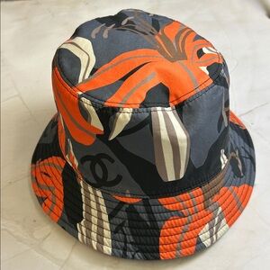 Chanel Reversible Bucket Hat Black CC Logo & Floral Print